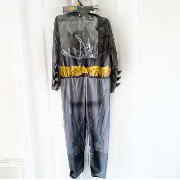 Rubies Boys Muscle Batman Halloween Costume M 8-10 - Picture 6 of 16